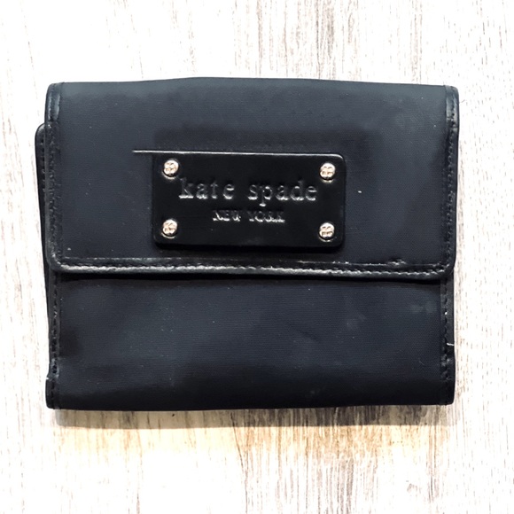 Kate Spade black wallet - Picture 1 of 5